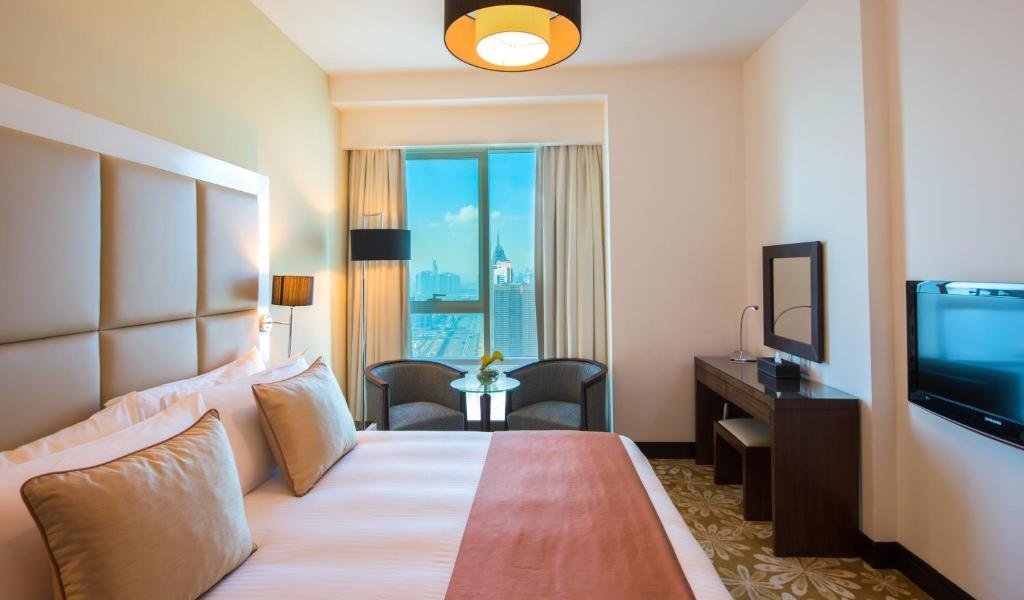 Booking a Hotel in Dubai